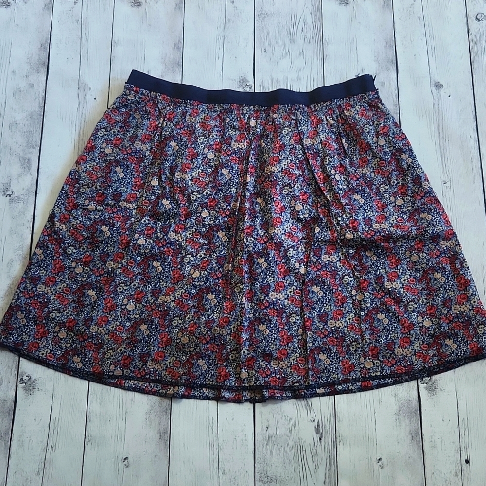 Tommy Hilfiger size 12 Lined Floral Skirt